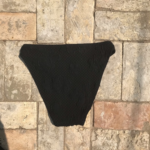 Lonely Label Willa bikini - Picture 5 of 10